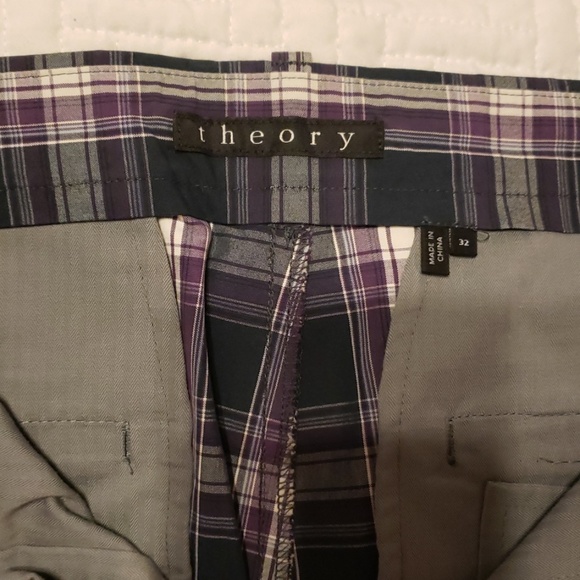 Theory Shorts worn once. - Picture 2 of 3